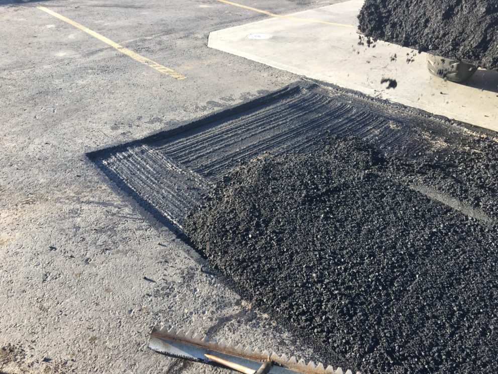 Asphalt Milling / Cold Planning Blondins Paving Ltd.